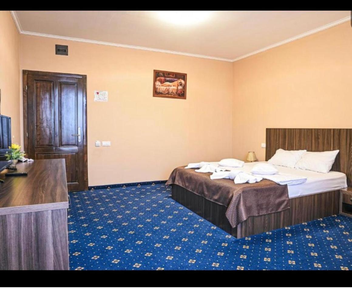 Hotel Abi 3*